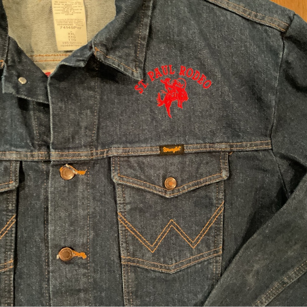 Wrangler Men's Dark Blue Denim Jacket St Paul Rodeo Embroidered NWOT - Picture 4 of 9